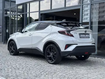 C-HR 1,8 l Hybrid Style Selection - JBL Soundsys