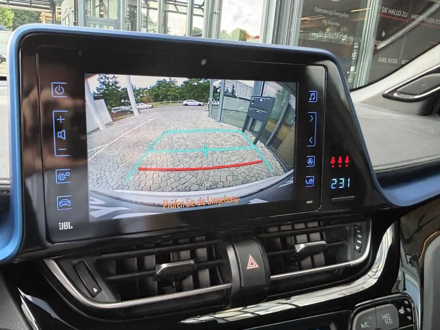 C-HR 1,8 l Hybrid Style Selection - JBL Soundsys