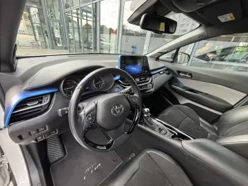 C-HR 1,8 l Hybrid Style Selection - JBL Soundsys