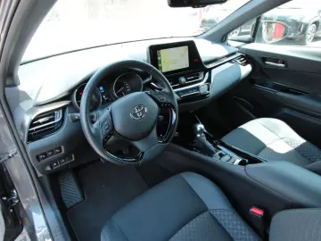 C-HR Hybrid Team D *Kamera*Sitzheizung