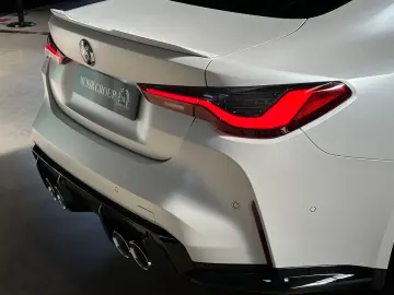 M4 Coupe xDrive Competition/FROZEN WHITE/1. HAND