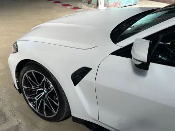M4 Coupe xDrive Competition/FROZEN WHITE/1. HAND