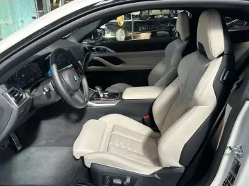 M4 Coupe xDrive Competition/FROZEN WHITE/1. HAND