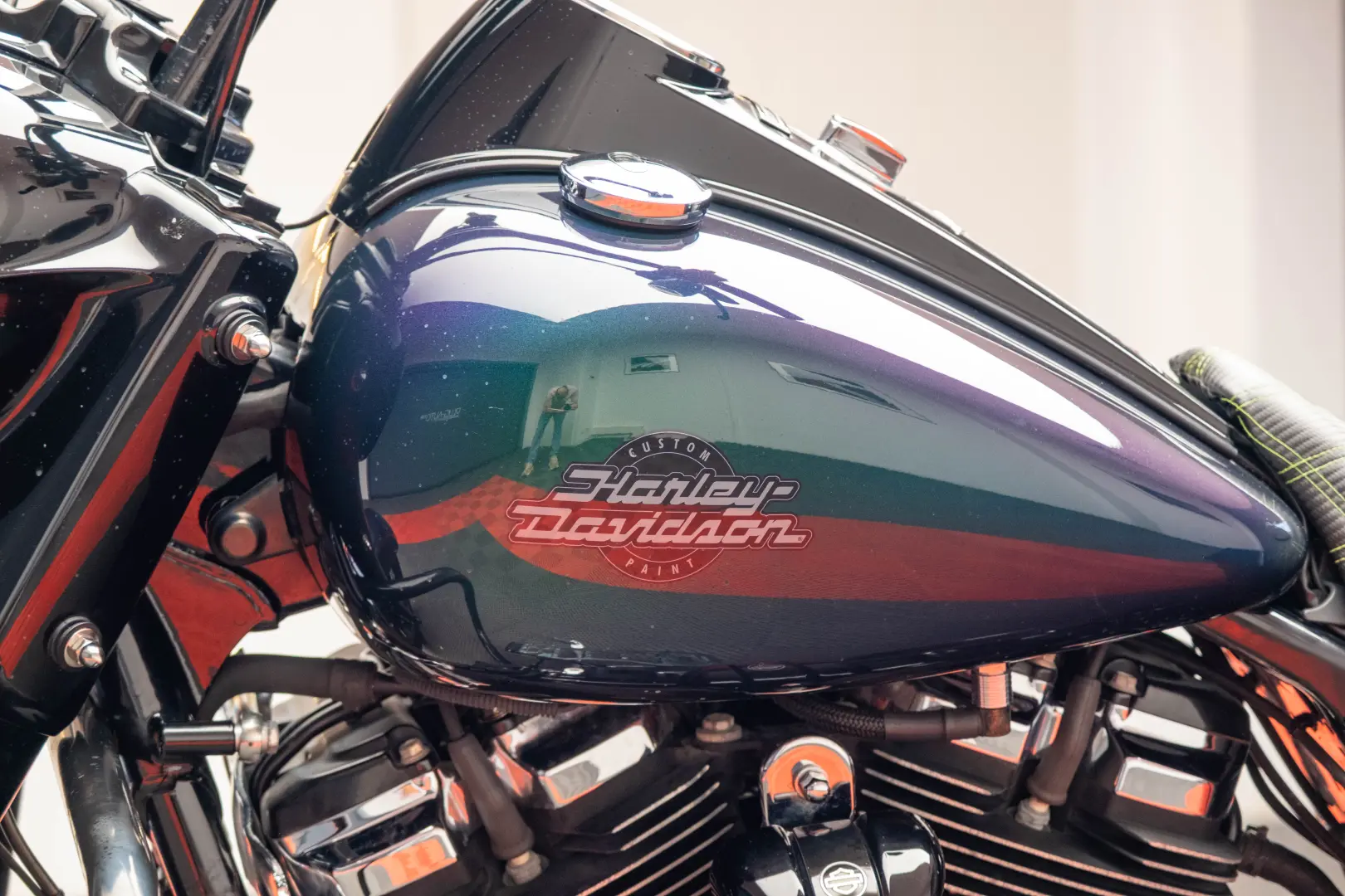 HARLEY DAVIDSON