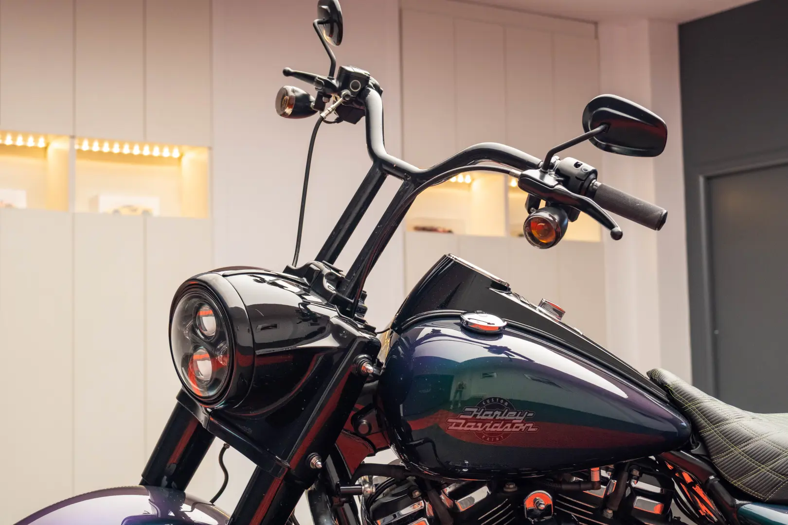 HARLEY DAVIDSON