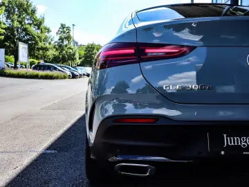 GLE 300d 4M Coupé AMG Premium/HUD/AHK/Airmatic