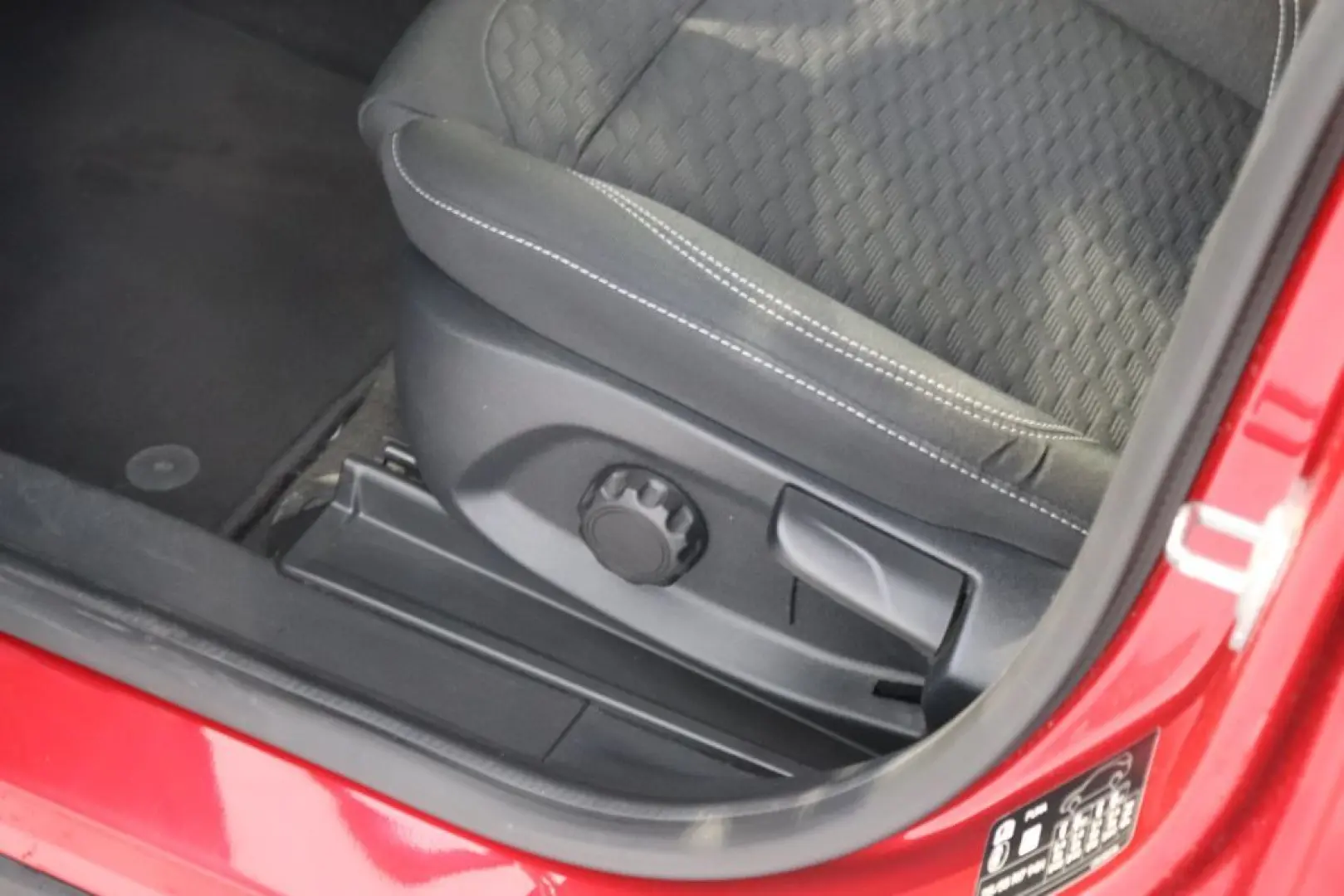 Puma 1.0 EcoBoost Hybrid TITANIUM