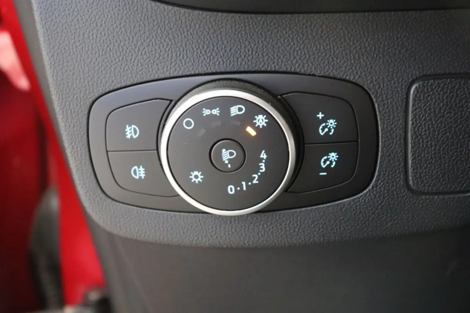 Puma 1.0 EcoBoost Hybrid TITANIUM