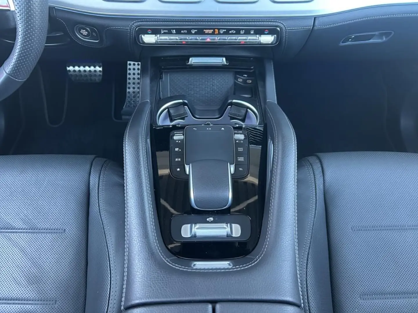 GLE 450 d 4M AMG+PANO+HUD+StHZ+AHK+360°+BURM+22'