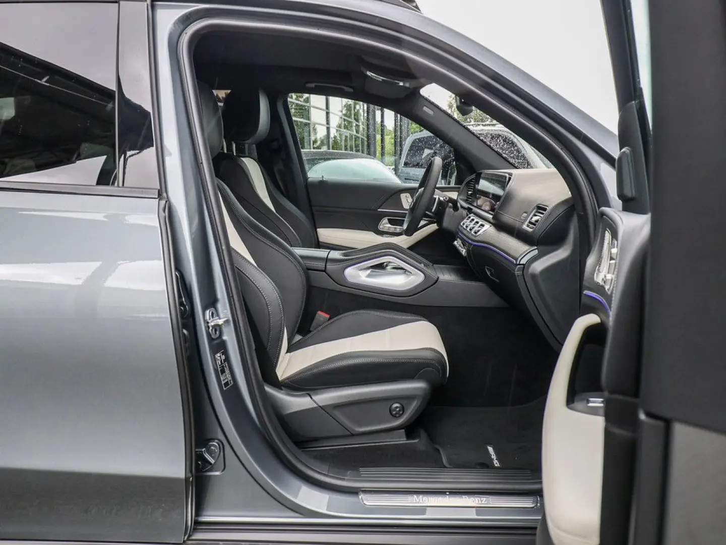 GLE 450 d 4M AMG Line Abstandstemp. LED Pano HUD