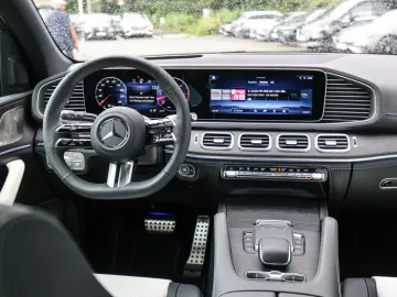 GLE 450 d 4M AMG Line Abstandstemp. LED Pano HUD