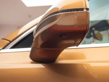 2024 Bentley Bentayga Azure V8