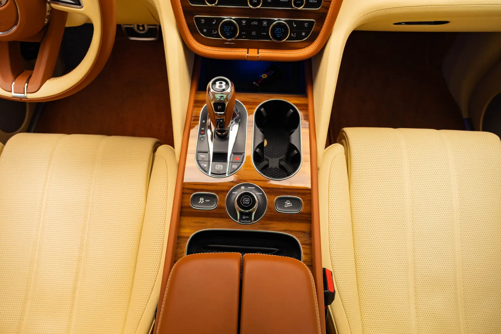 2024 Bentley Bentayga Azure V8