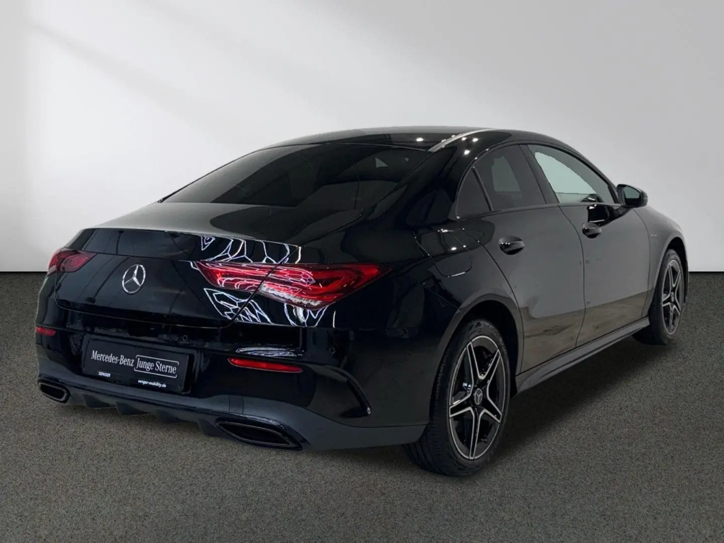 MERCEDES BENZ CLA250e AMG Night Kamera LEASING