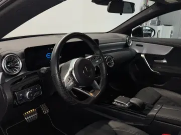 MERCEDES BENZ CLA250e AMG Night Kamera LEASING