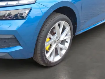SKODA Kamiq 1.5 TSI Clever DSG Kam. ACC LEASING