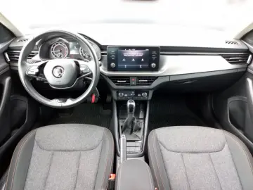 SKODA Kamiq 1.5 TSI Clever DSG Kam. ACC LEASING
