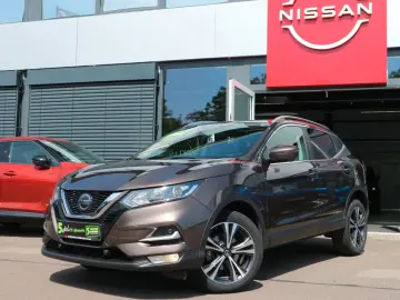 NISSAN Qashqai 1.3 DIG-T DCT Navi Pano LEASING