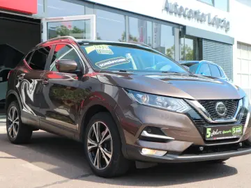 NISSAN Qashqai 1.3 DIG-T DCT Navi Pano LEASING