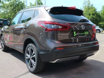 NISSAN Qashqai 1.3 DIG-T DCT Navi Pano LEASING