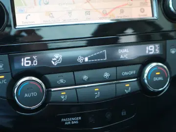 NISSAN Qashqai 1.3 DIG-T DCT Navi Pano LEASING