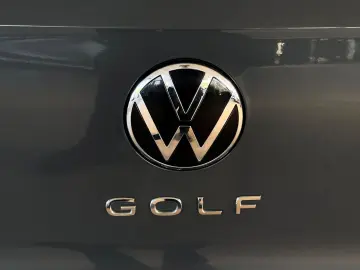 VOLKSWAGEN Golf*8*2.0 TDI*Lim.*Life*DSG*ACC*LEASING