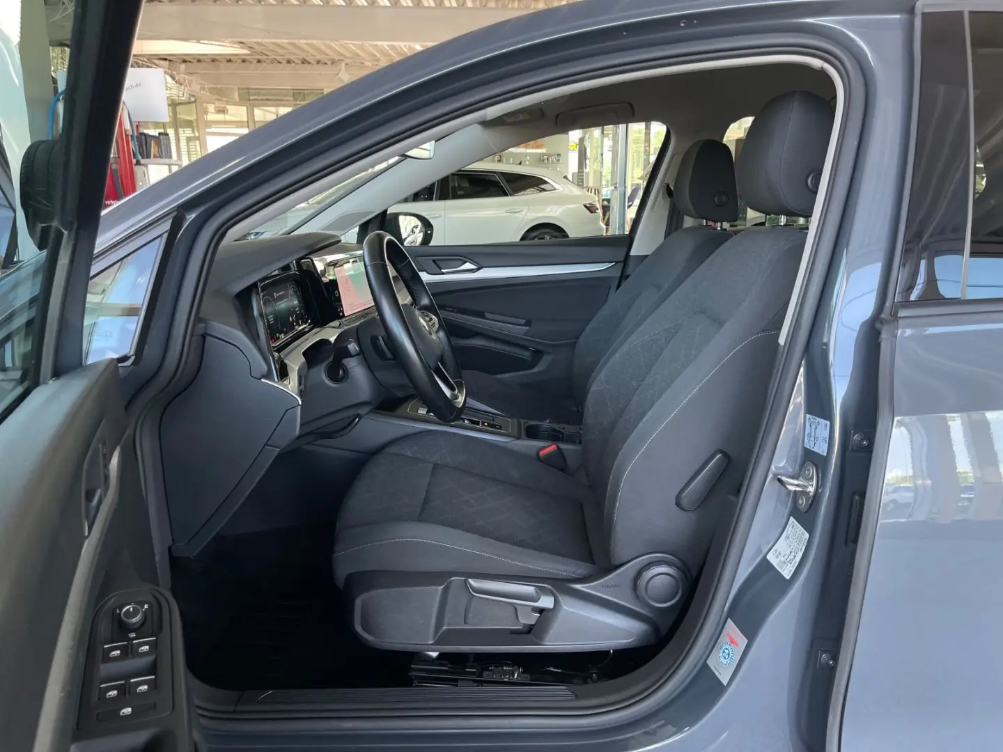 VOLKSWAGEN Golf*8*2.0 TDI*Lim.*Life*DSG*ACC*LEASING