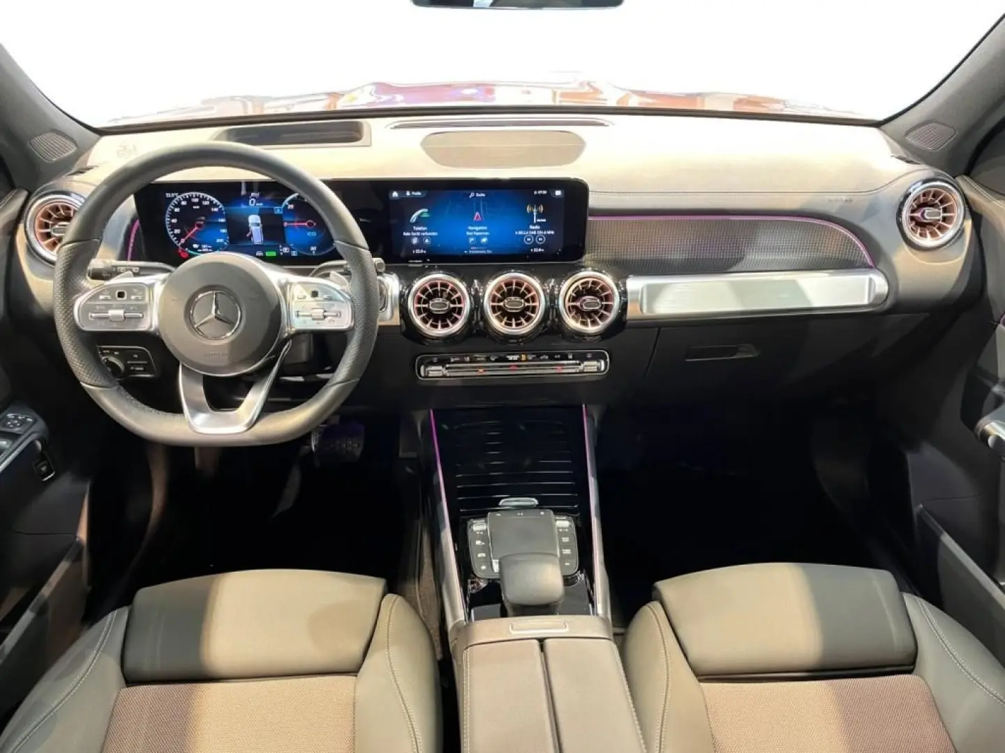 MERCEDES BENZ EQB 350 4matic +Wide+Pano+360+HUD+LEASING