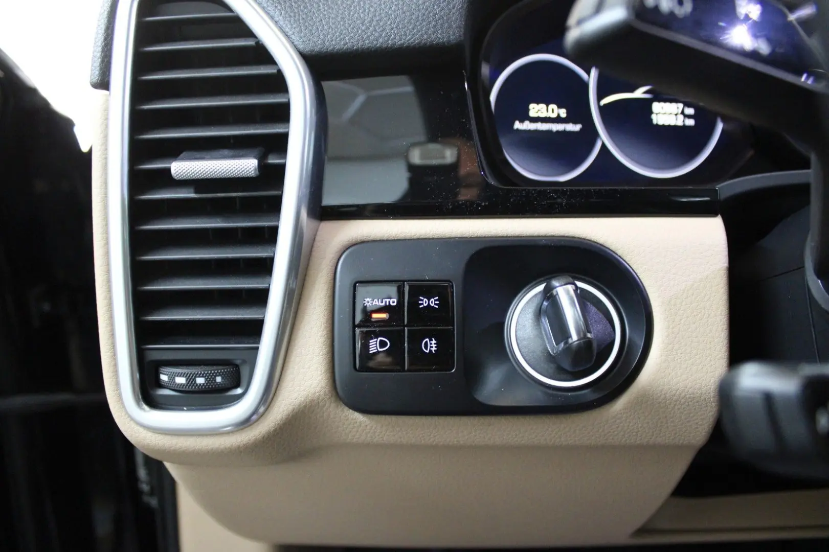 PORSCHE Cayenne 3.0 V6 ACC°Pano°LED°LEASING