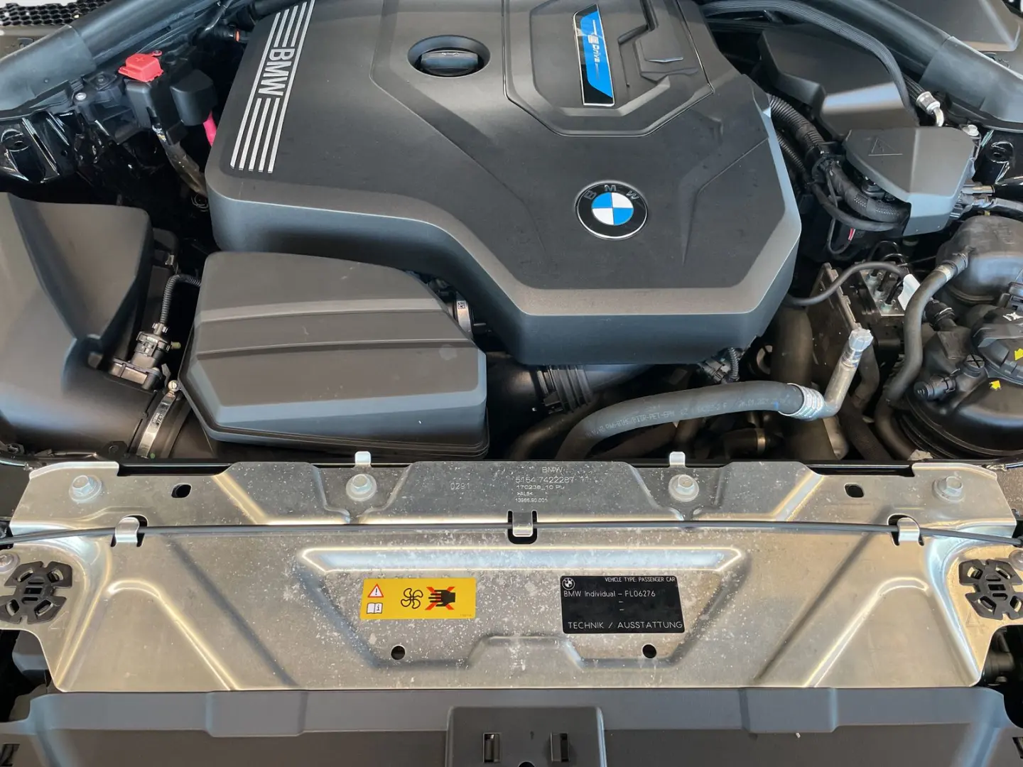 BMW 330e Limousine M Sport Navi Harman/K Head-Up LEASING