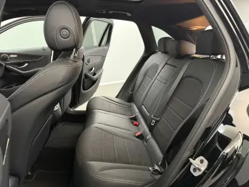 MERCEDES BENZ GLC 200d 4M Night*PANO*DISTR+*LEASING