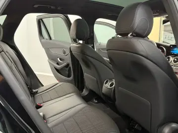 MERCEDES BENZ GLC 200d 4M Night*PANO*DISTR+*LEASING