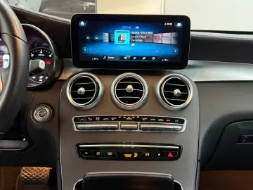 MERCEDES BENZ GLC 200d 4M Night*PANO*DISTR+*LEASING