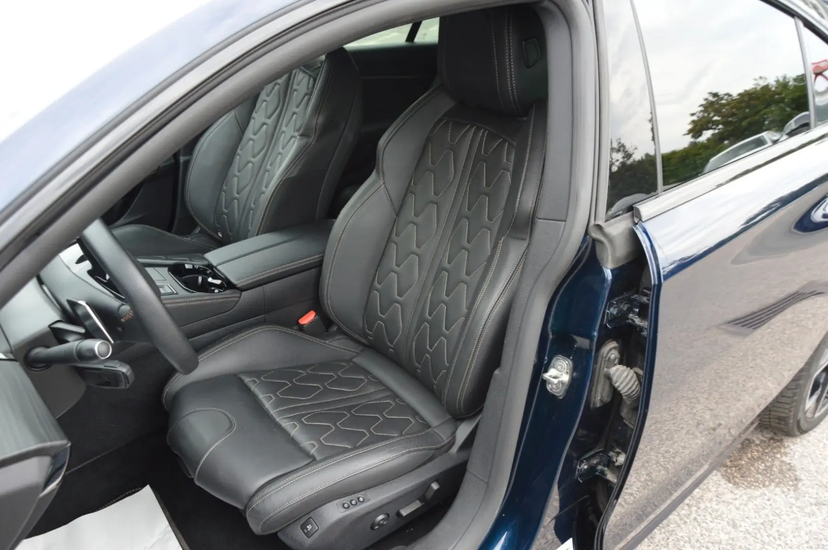 PEUGEOT 508 GT