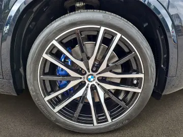 BMW X5 xDrive40d M Sportpaket TV B&W LEASING