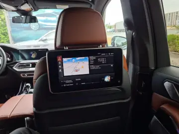 BMW X5 xDrive40d M Sportpaket TV B&W LEASING