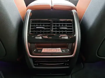 BMW X5 xDrive40d M Sportpaket TV B&W LEASING