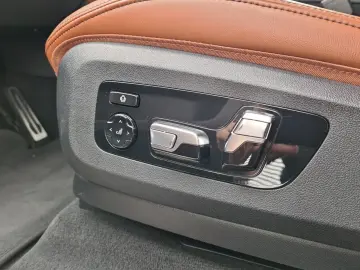 BMW X5 xDrive40d M Sportpaket TV B&W LEASING