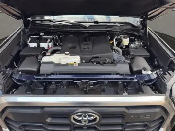 TOYOTA Tundra Double Cab Limited TRD Off Road LEASING