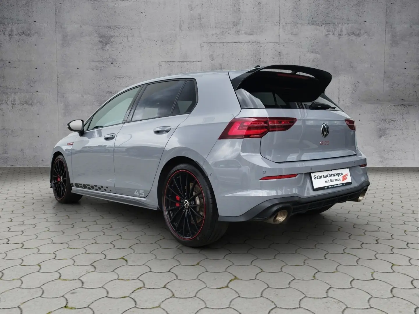 VOLKSWAGEN Golf VIII GTI Clubsport 2.0 TSI DSG LEASING