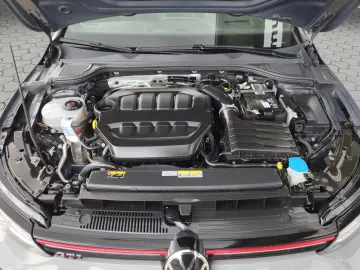 VOLKSWAGEN Golf VIII GTI Clubsport 2.0 TSI DSG LEASING