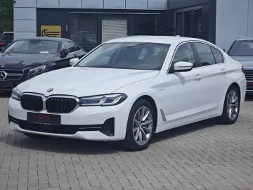 545 e xDrive HUD ACC AHK Leder Cam