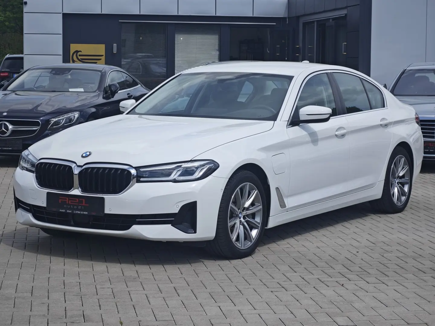 BMW 545 e xDrive HUD ACC Leder LEASING