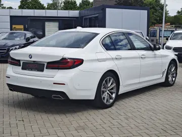 BMW 545 e xDrive HUD ACC Leder LEASING