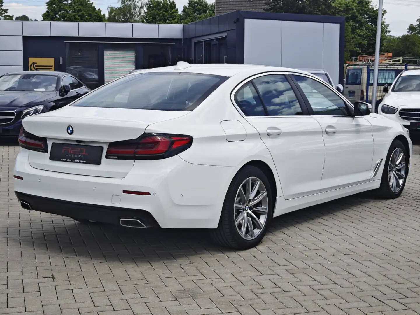 BMW 545 e xDrive HUD ACC Leder LEASING