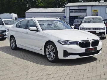 BMW 545 e xDrive HUD ACC Leder LEASING