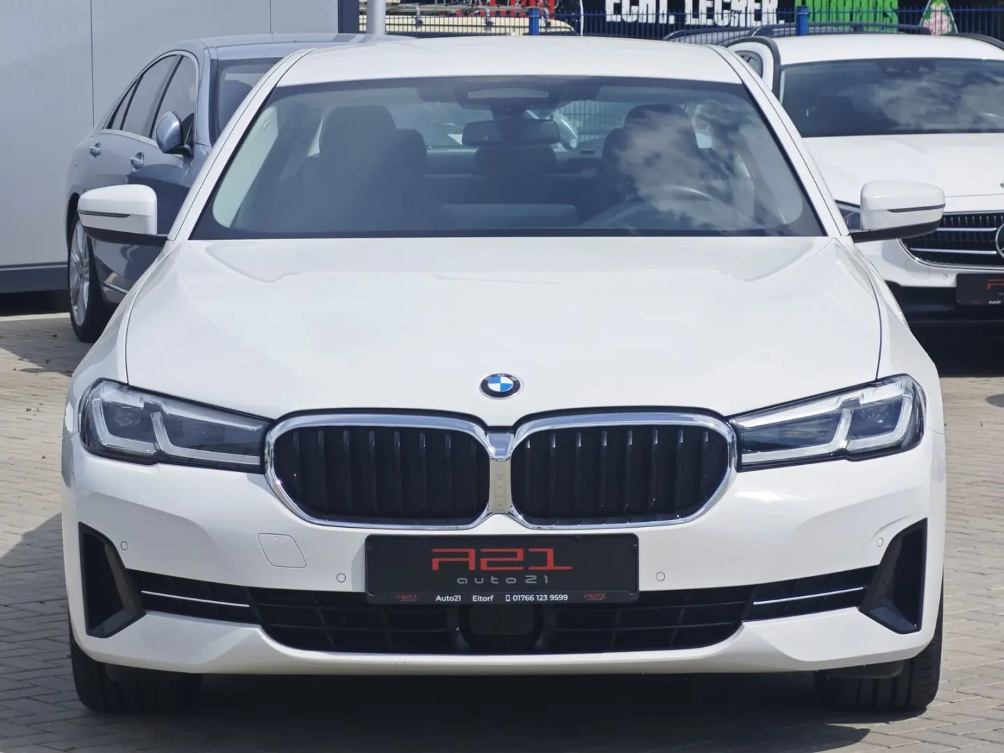 BMW 545 e xDrive HUD ACC Leder LEASING