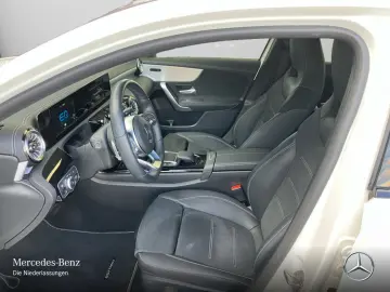 MERCEDES BENZ A250 e AMG/Night/LED/CarPlay/LEASING