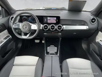 MERCEDES BENZ GLB 250 AMG+LED+LEASING