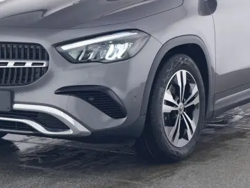 MERCDES BENZ GLA 180 PROGRESSIVE +KAMERA+LED+LEASING